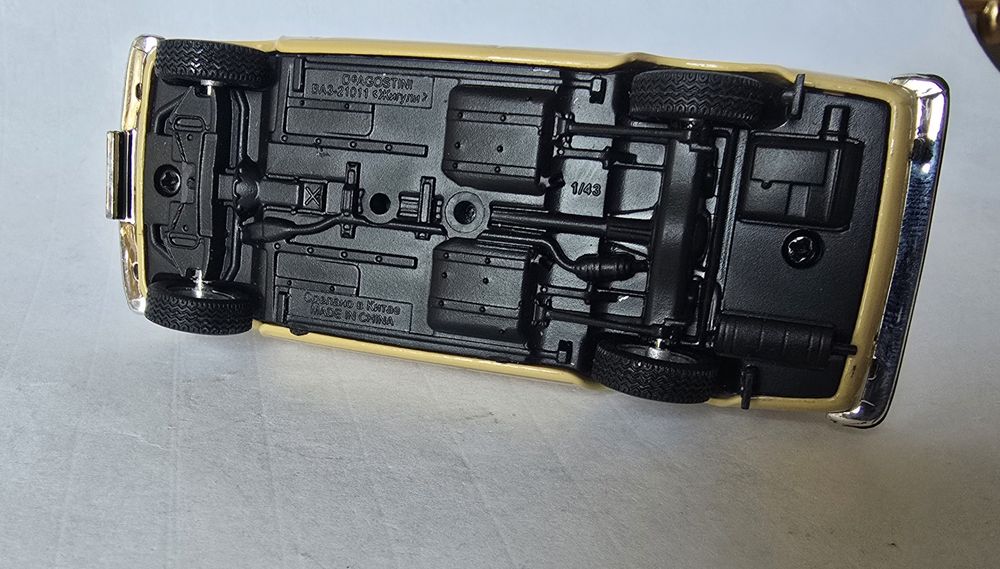 Продам модель автомобиля ваз 21011