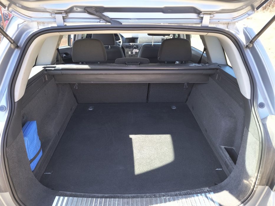 Opel Astra h  1,6L 105 CP