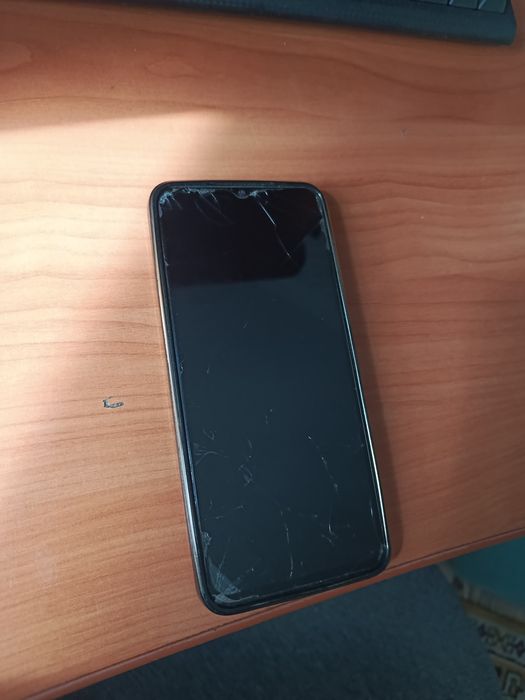 Смартфон Vivo Y17s