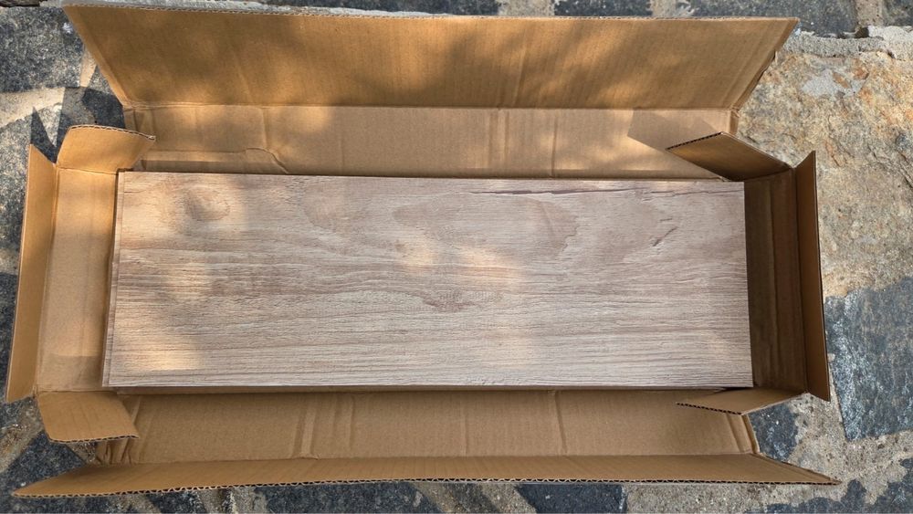 Самозалепващи плочки от винил/ дървесни плочки / стикери за под /