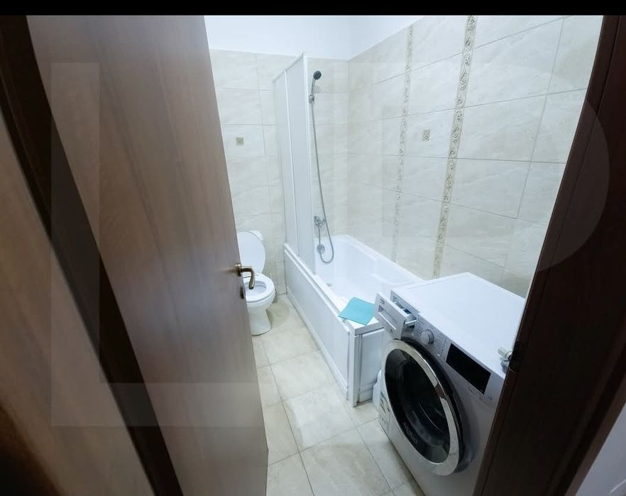 Închiriez apartament Militari Residence