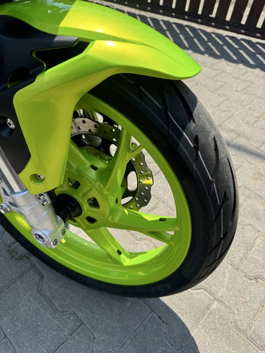 Benelli BN 125 , Yzf 125 , Duke 125