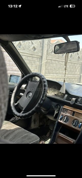 Мерседес 124 хорошом состояние