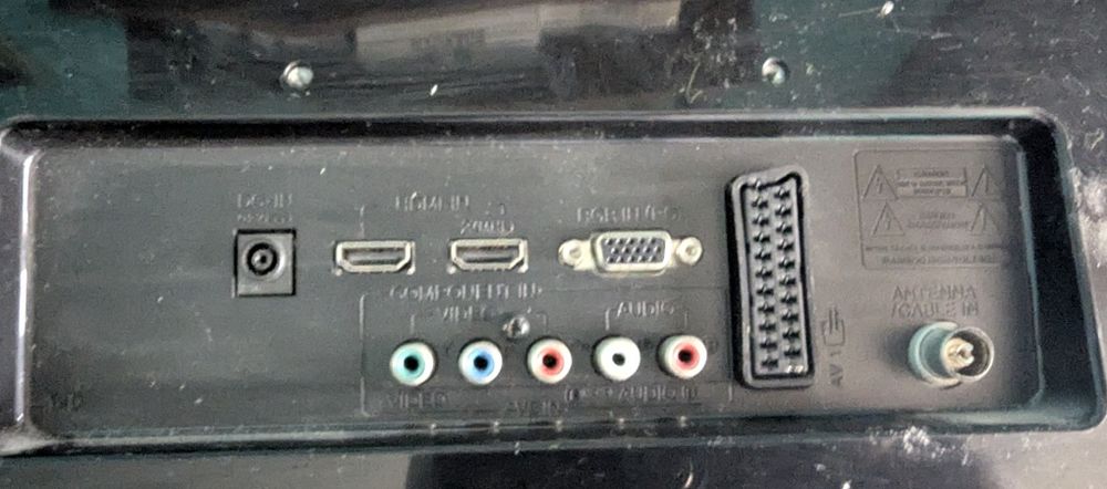 Телевизор LG  27MA73D