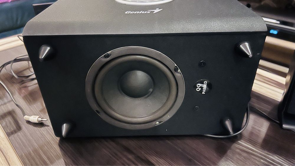 Vand sistem audio Genius 2.1