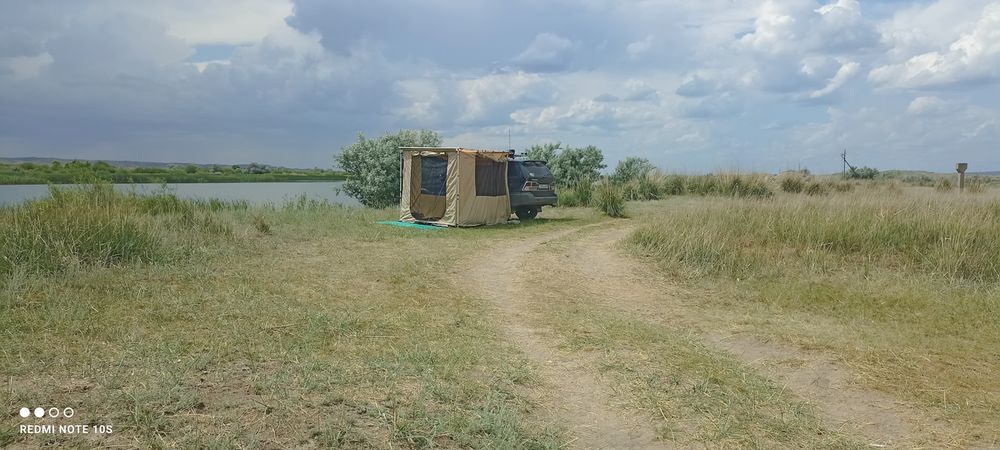 Продам палатку к маркизе