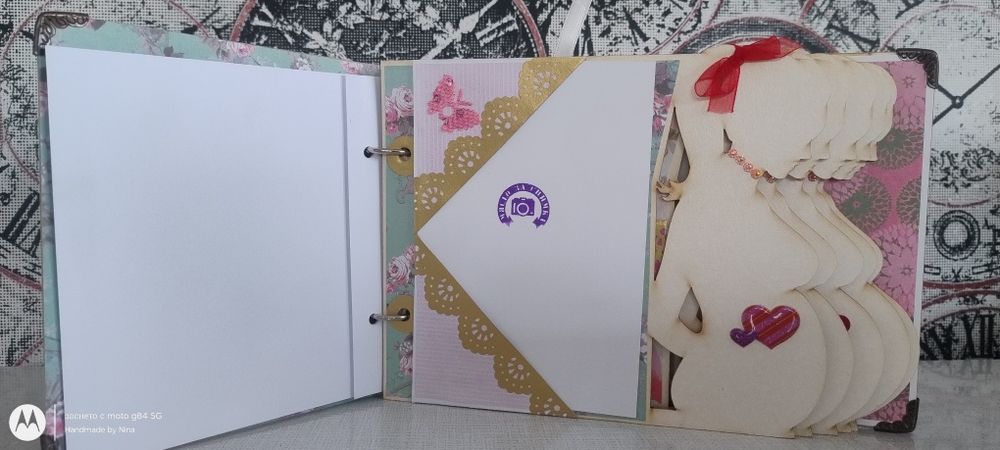 Ръчно изработен албум-Моите 9 месеца