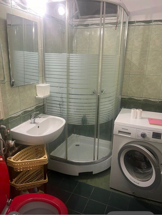 Apartament  de inchiriat