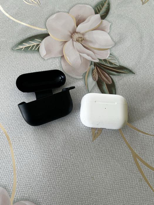 Продам наушники Airpods Pro 2