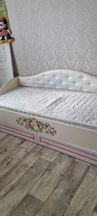 Продам кровать дёшево