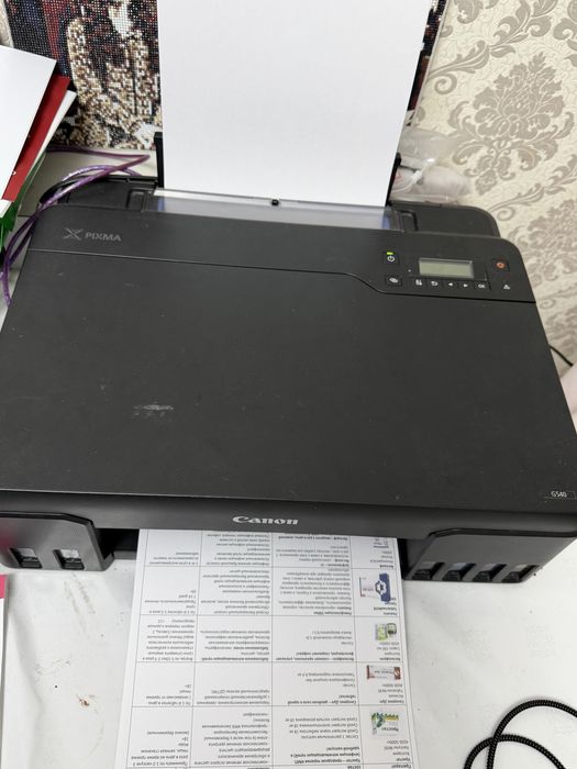 Цветной принтер Canon