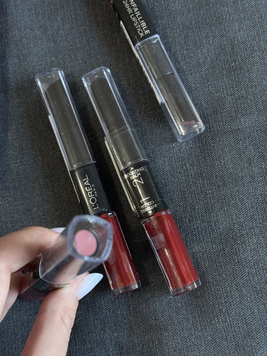 Ruj Infaillible 24hr Lipstick