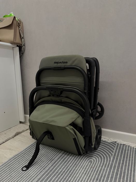Прогулочная коляска easywalker Miley 2