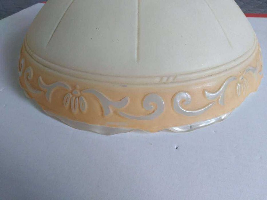 Полилей за таван