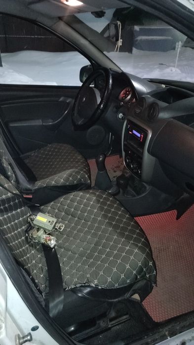 Продам Рено Дастер 2014 год на механике