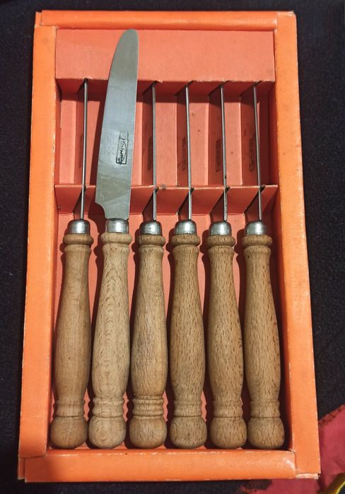 Ретро български ножове и вилици