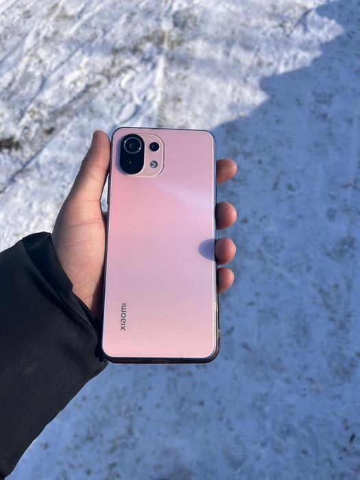 Продам телефон 256гб