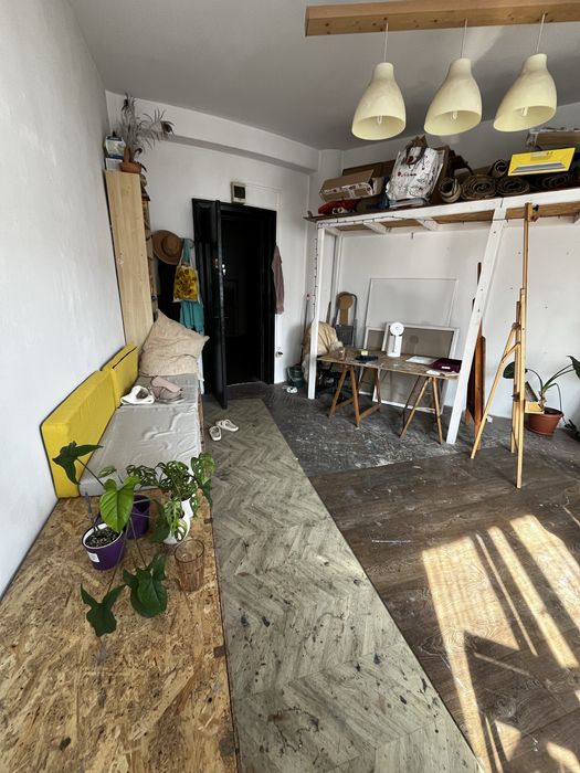 Atelier de pictura zona Universitate