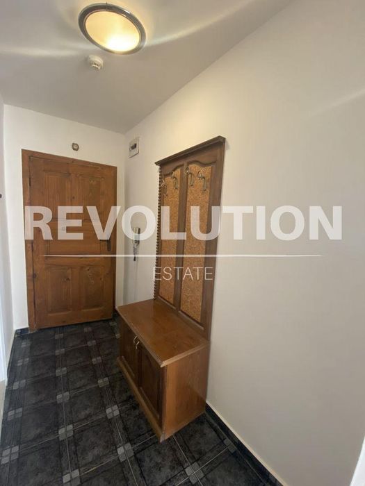 Дава се под наем Тристаен апартамент в Варна, Бриз - 90 кв.м за 750 € - Снимка #9