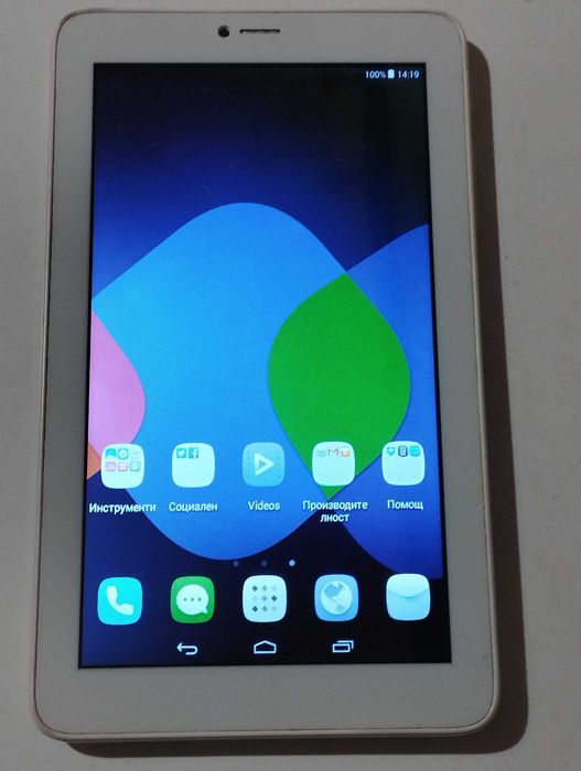 Адаптер за телефони ,лаптопи ,таблети.Таблет Alcatel onetouch Pixi-3.