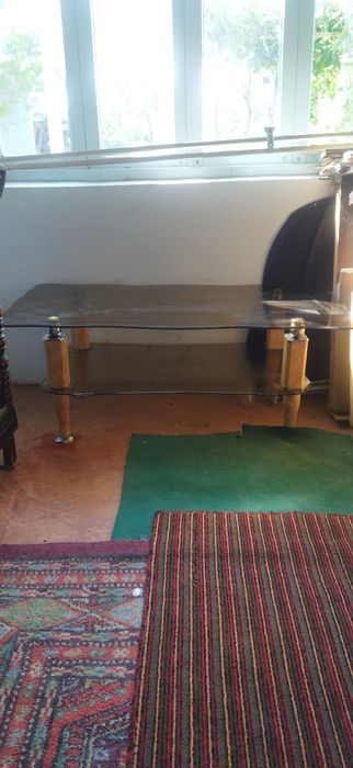 Стол шишали холати яхши хеч каери синмаган нархи келишилган холда