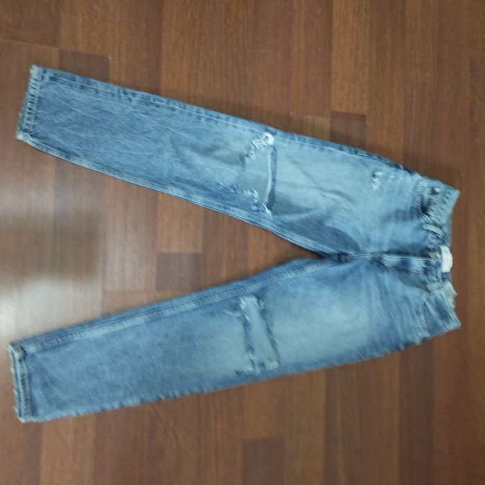 Джинсы  Calvin Klein и М7