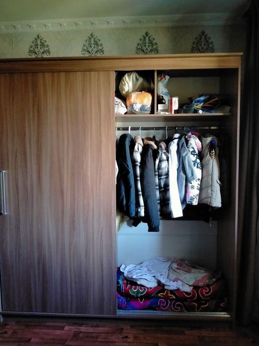 Шкаф купе в хорошем состояние