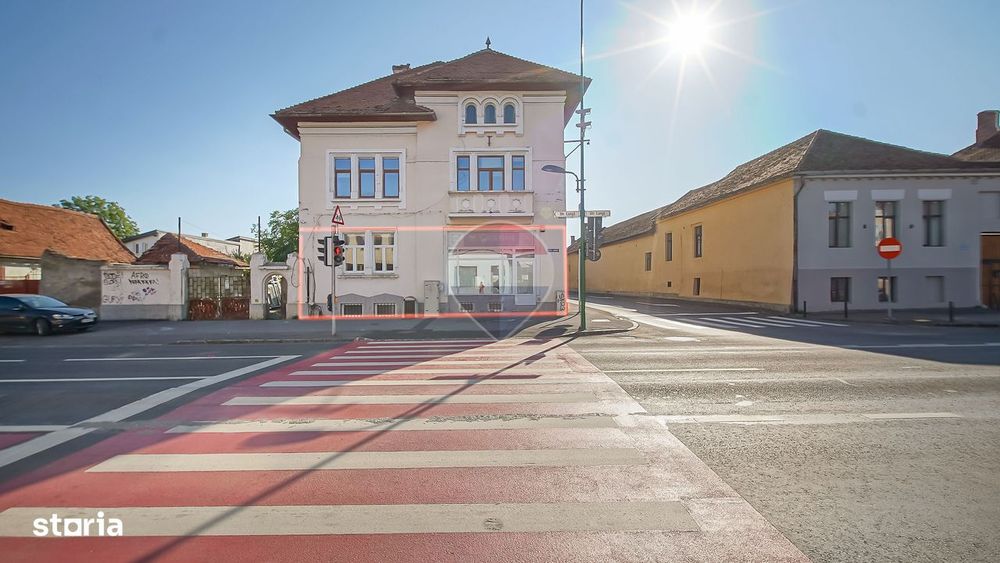 Spațiu comercial de închiriat ! Spaţiu comercial 120 mp.