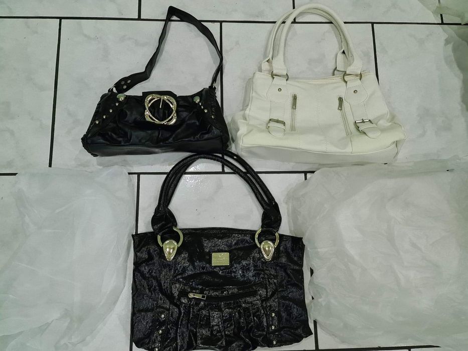 Дамска чанта чисто нови дамски чанти неупотребявани изкуствена кожа ск