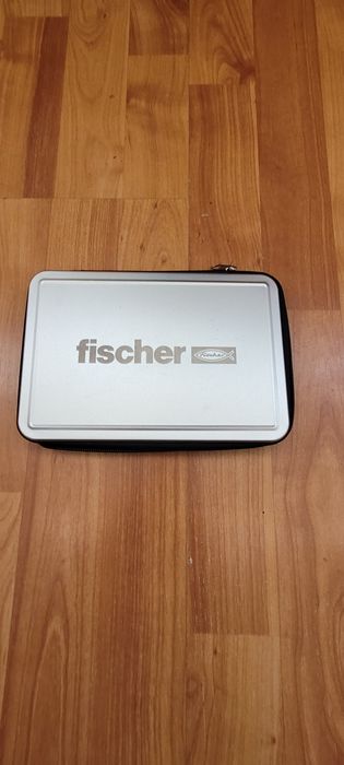 Trusa Fischer Nou