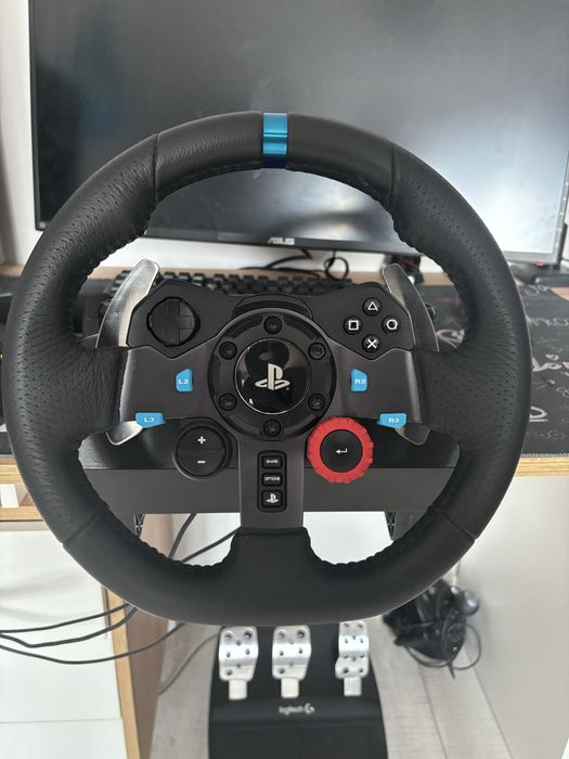 Продам Logitech G29 (руль + педали + КПП)