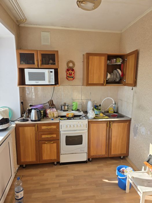 Продам кухонный гарнитур.