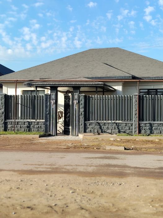 Дом с евроремонтом.4 комнатный