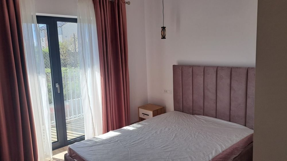 PF inchiriez AP 2 camere Avanera