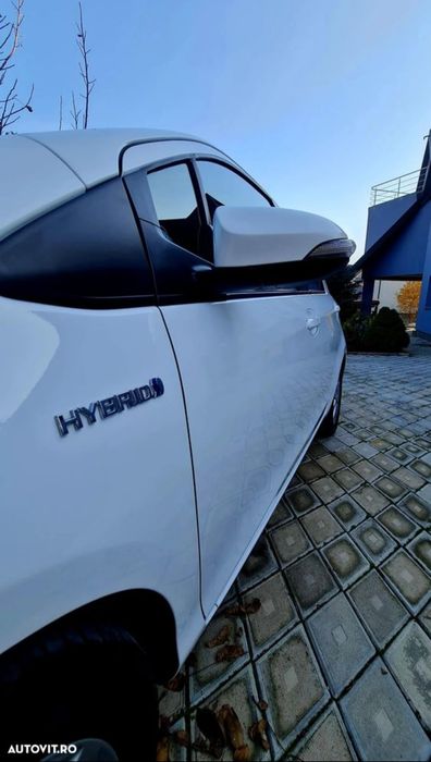Toyota Yaris hibrid