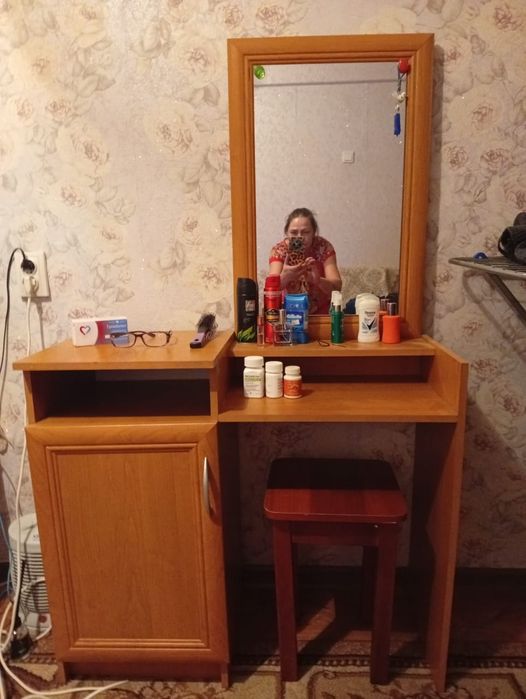 Туалетный столик