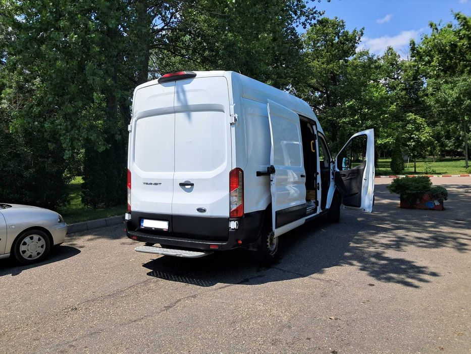 FORD Transit 2020 — imagine 4