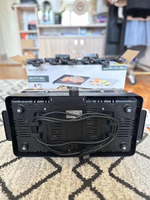 Gratar electric pentru raclette