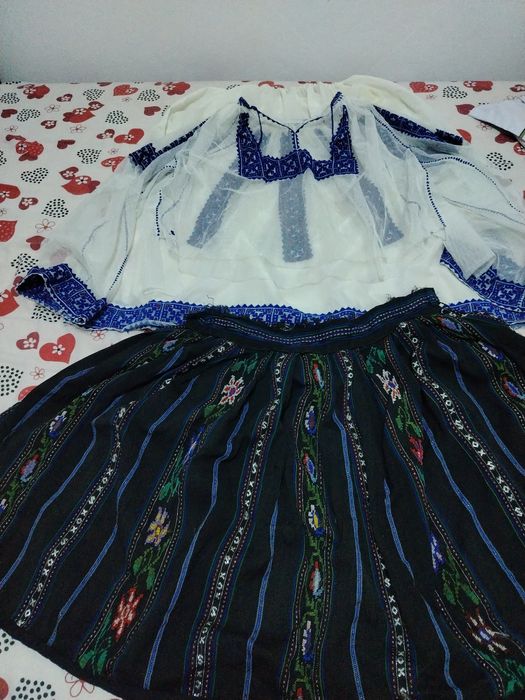 Costum popular zona Oltenia