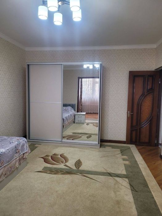 Сдается 1 ком Метро Ойбек