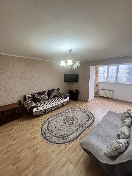 Двухкомтная квартира в самом центре