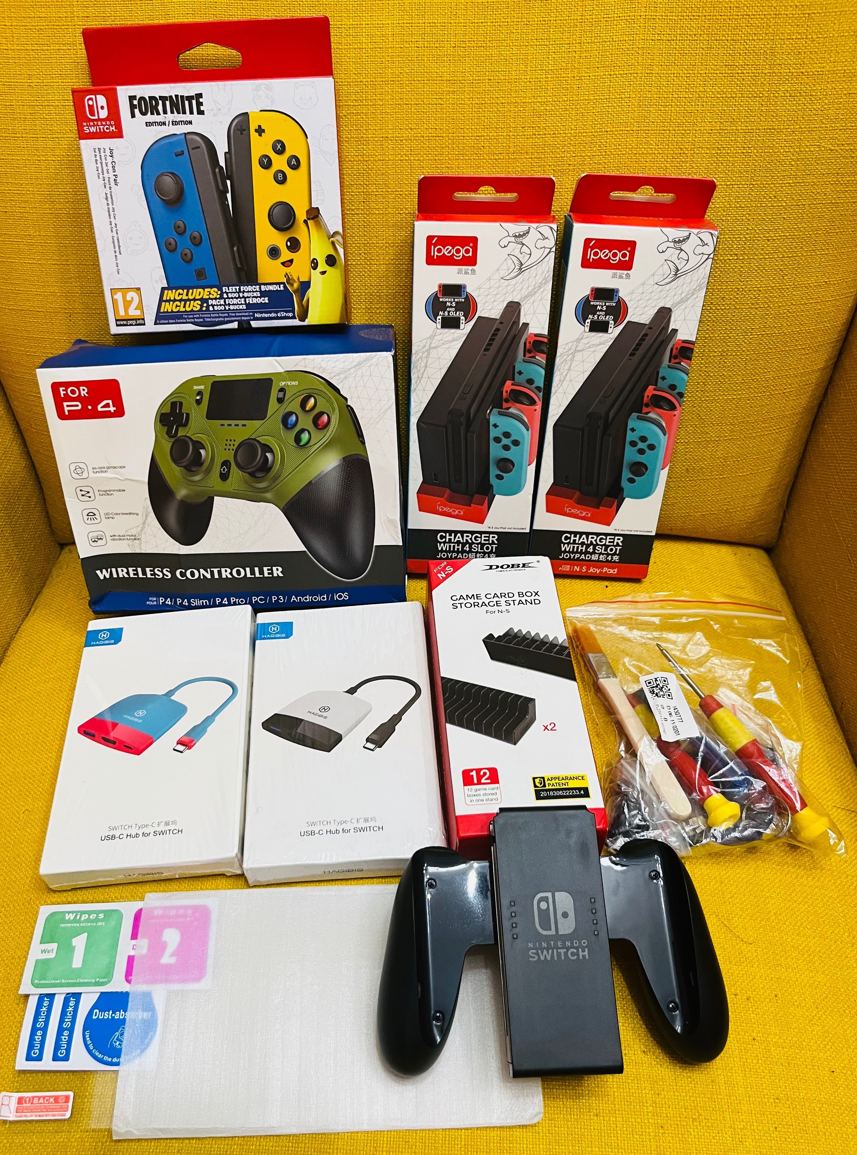 Nintendo Joy Con, переходник к ТВ, защитное стекло, держатель Joy Con ...