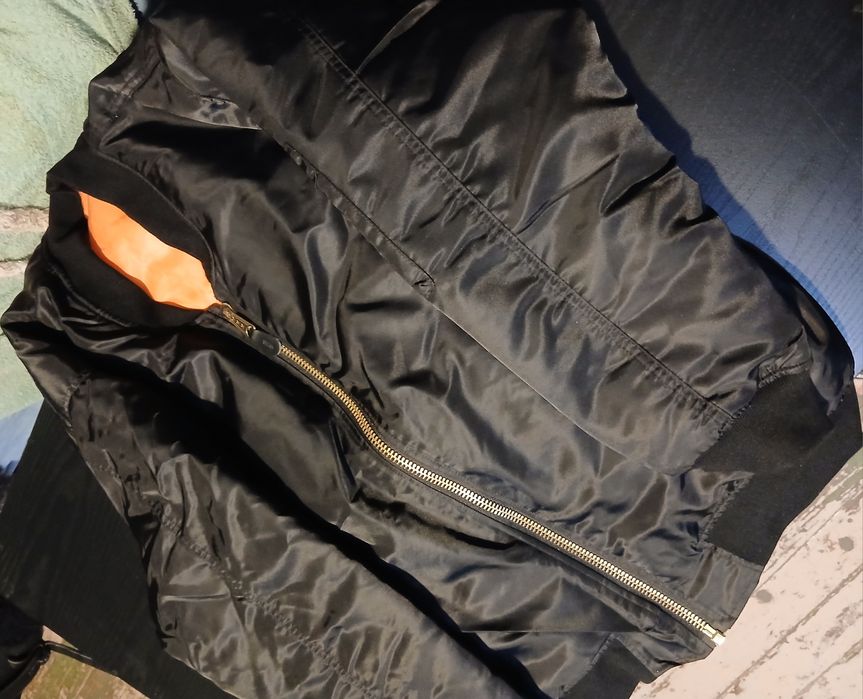 Мъжко Яке Бомбър