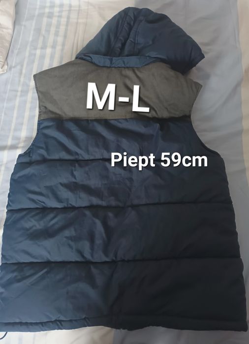 Vand vesta groasa de barbati ideala de iarna