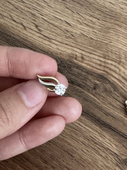 Золотые серьги 585 пробы