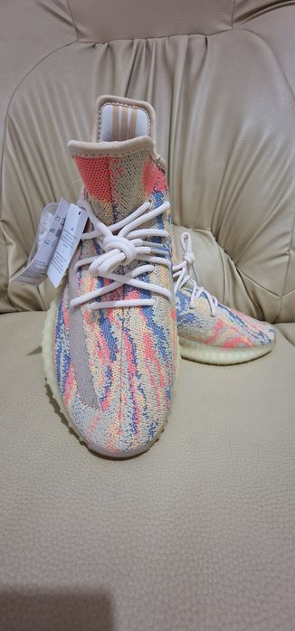 Yeezy.  MX   OAT