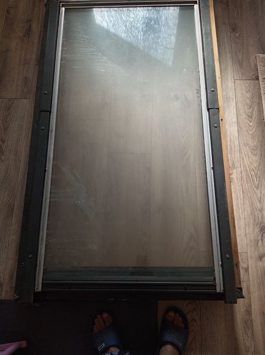 2 bucăți geam velux
