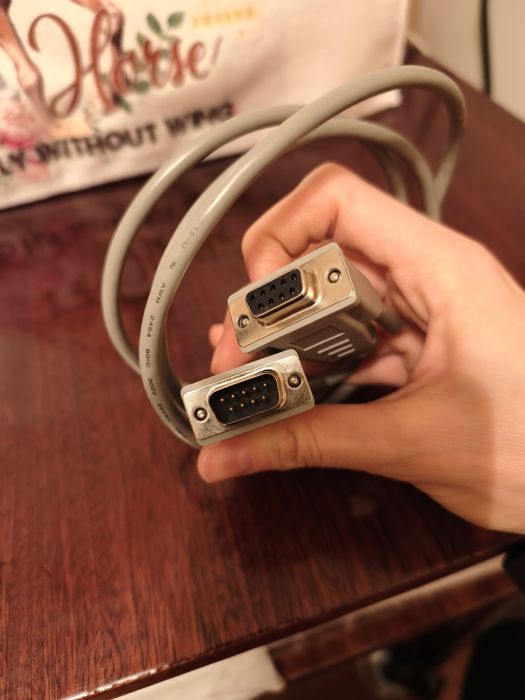 Компьютерный кабель COM