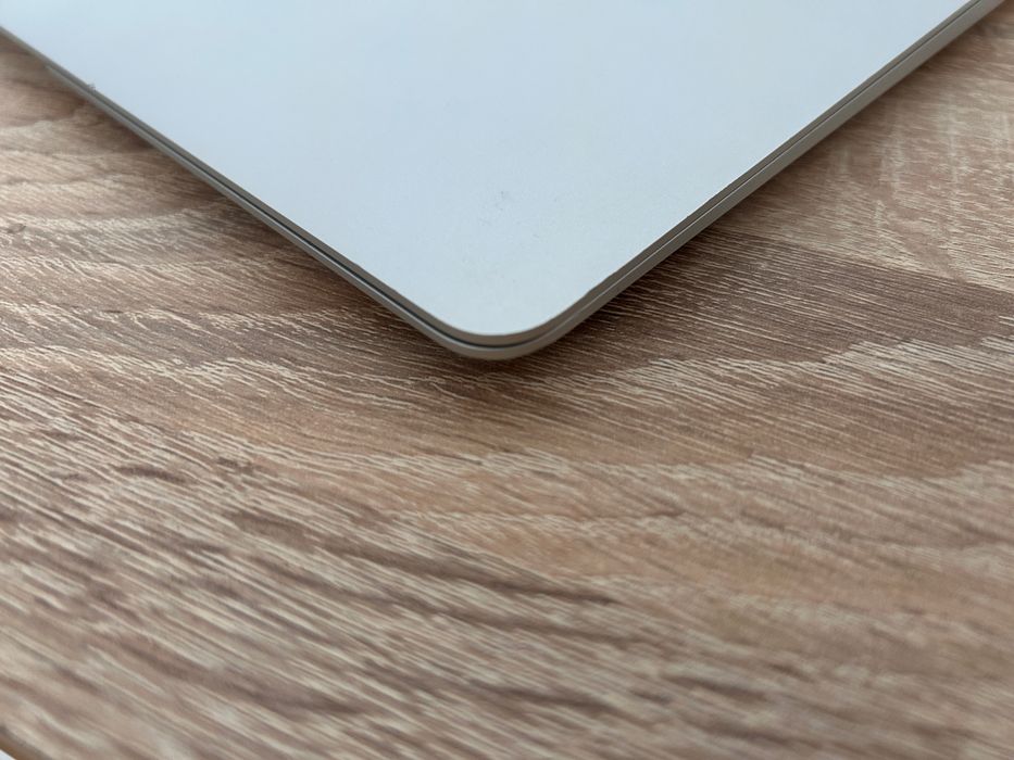 Apple MacBook Air model A2179