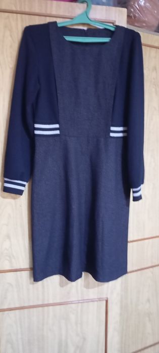 Женская одежда платье